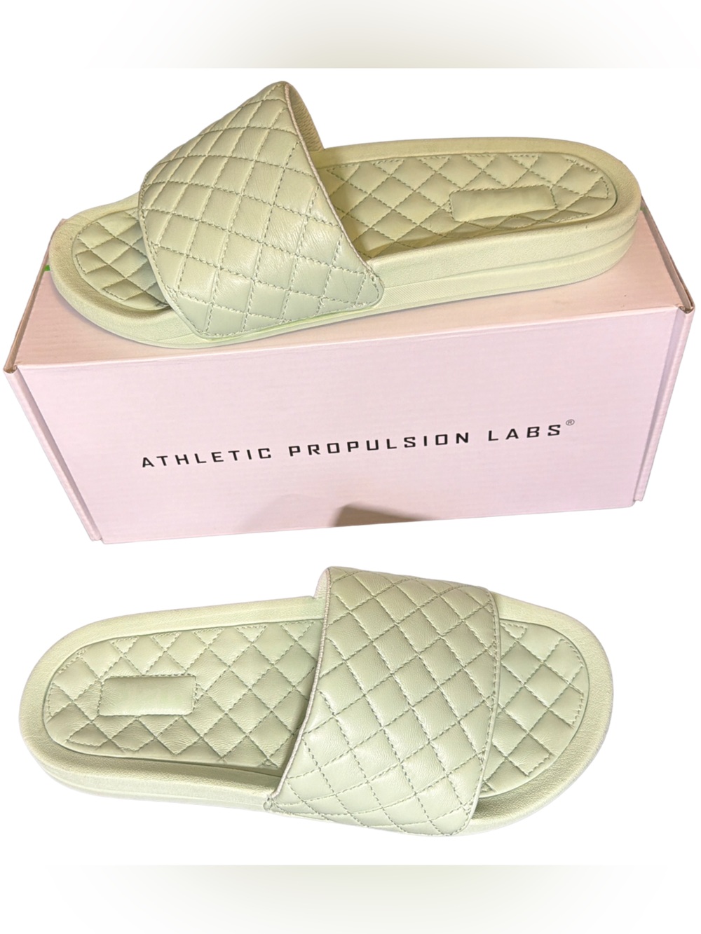 NWT APL Athletic Propulsion Labs Women's Lusso Slide, Peppermint Green, Size 8